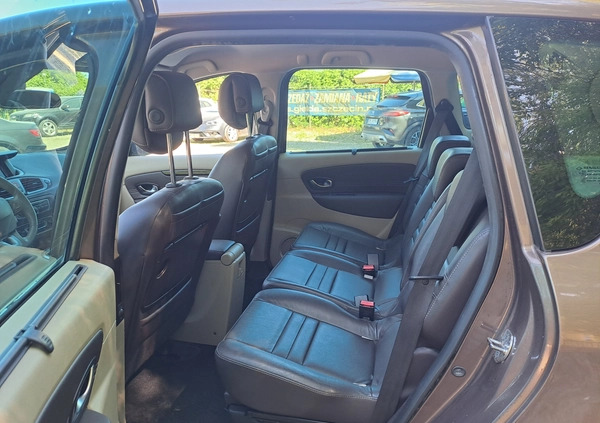 Renault Scenic cena 22900 przebieg: 205000, rok produkcji 2011 z Jarosław małe 121